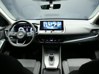 NISSAN Qashqai usata, con Controllo automatico clima