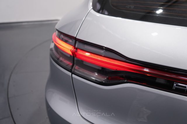 PORSCHE Macan usata 40
