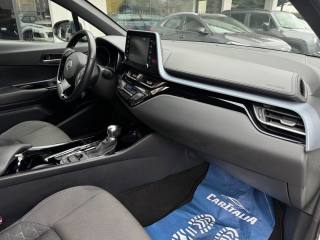 TOYOTA C-HR usata, con Climatizzatore