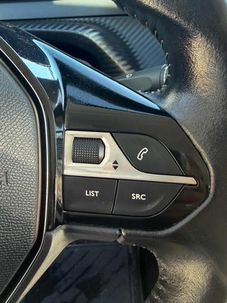 PEUGEOT 208 usata 27