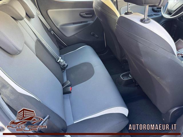 LANCIA Ypsilon usata, con MP3