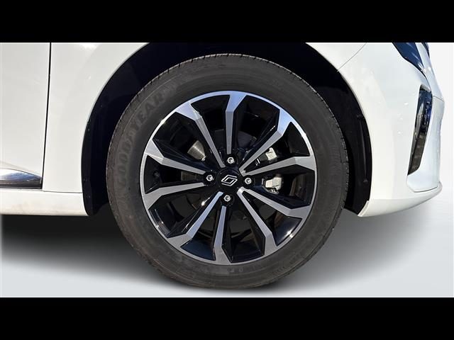 RENAULT Clio usata, con Fari LED