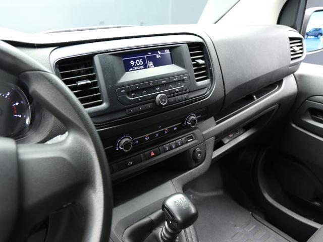 OPEL Vivaro usata, con Park Distance Control