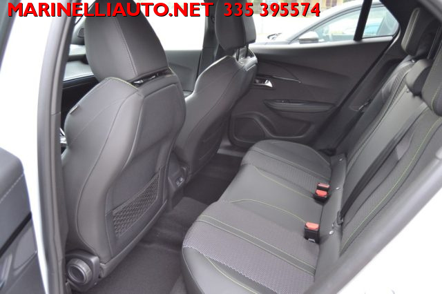 PEUGEOT 2008 usata, con Autoradio digitale