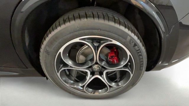 ALFA ROMEO Stelvio usata, con Alzacristalli elettrici
