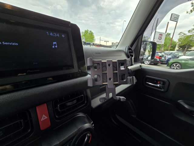 SUZUKI Jimny usata, con Cruise Control