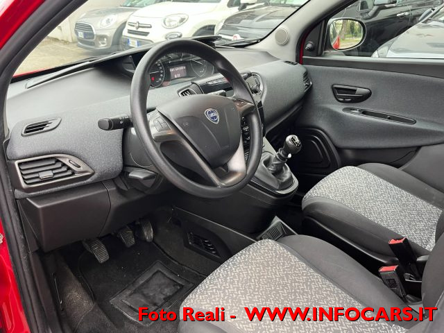 LANCIA Ypsilon usata, con Servosterzo