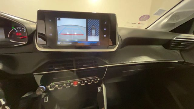 PEUGEOT 208 usata, con Autoradio