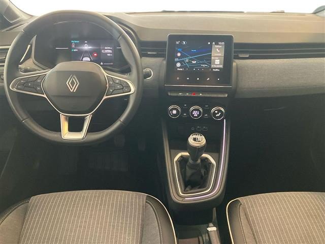 RENAULT Clio usata, con Controllo automatico clima