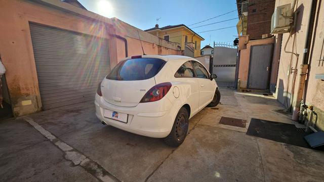 OPEL Corsa usata, con Alzacristalli elettrici
