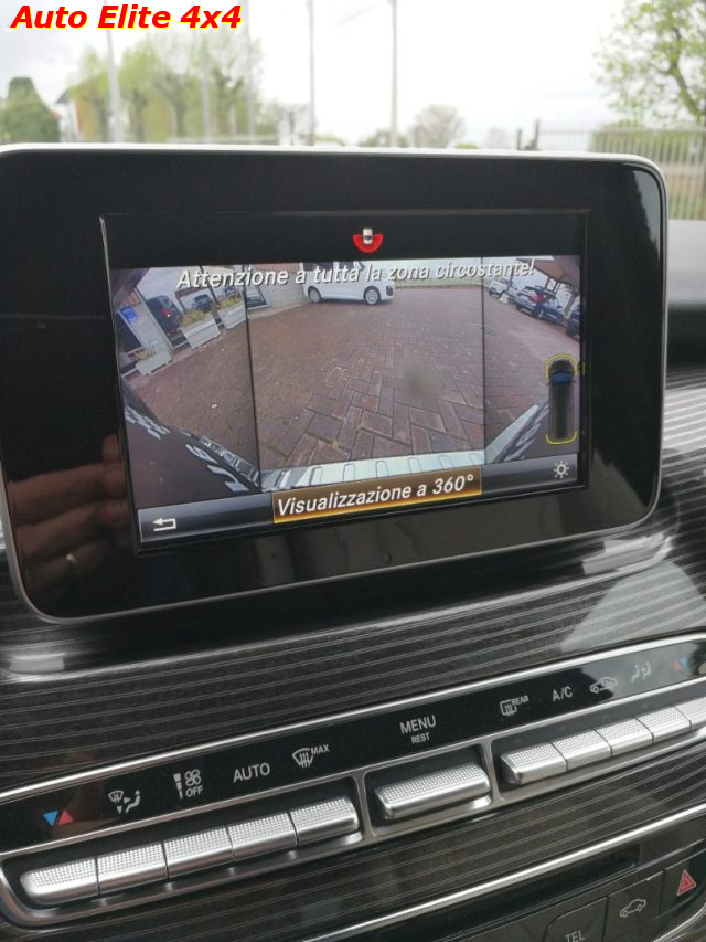 MERCEDES-BENZ V 250 usata, con Lettore CD