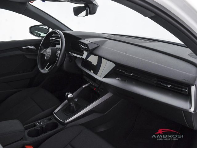 AUDI A3 usata 11