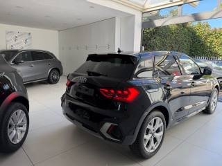 AUDI A1 usata, con Autoradio
