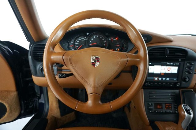 PORSCHE 911 usata, con Autoradio digitale