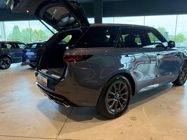 LAND ROVER Range Rover Sport usata, con Sedile posteriore sdoppiato
