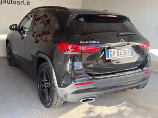 MERCEDES-BENZ GLA 200 usata, con Chiusura centralizzata