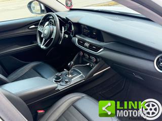 ALFA ROMEO Stelvio usata, con Controllo automatico clima