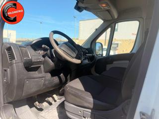 PEUGEOT Boxer usata, con ESP