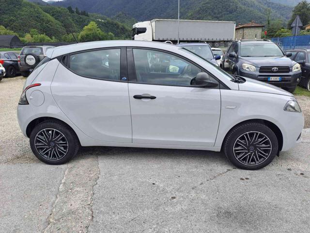 LANCIA Ypsilon usata 24