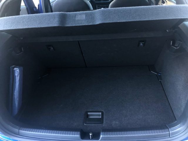 VOLKSWAGEN Polo usata, con Specchietti laterali elettrici