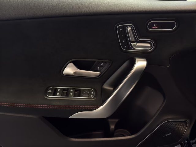 MERCEDES-BENZ A 45 S AMG usata, con Controllo automatico clima