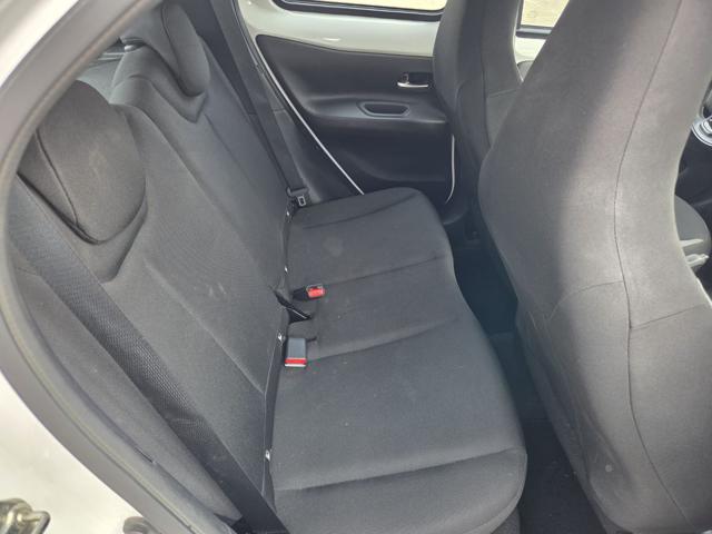 TOYOTA Aygo X usata, con Sedile posteriore sdoppiato