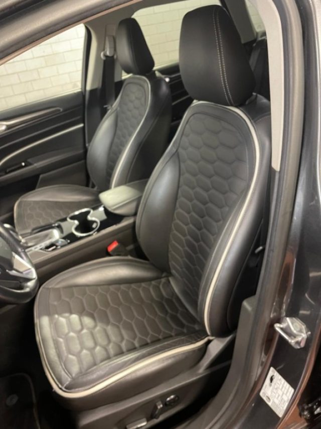 FORD Mondeo usata, con Lettore CD