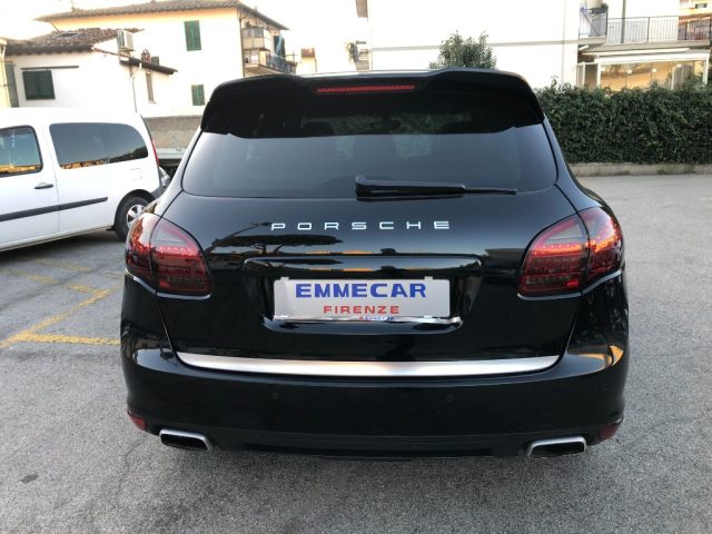 PORSCHE Cayenne usata, con Autoradio