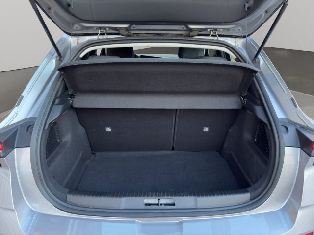 OPEL Mokka usata, con Hill holder