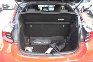 TOYOTA Yaris usata, con Cruise Control