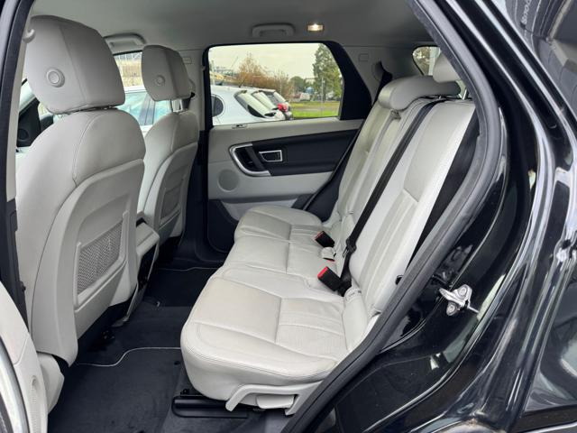 LAND ROVER Discovery Sport usata, con Autoradio