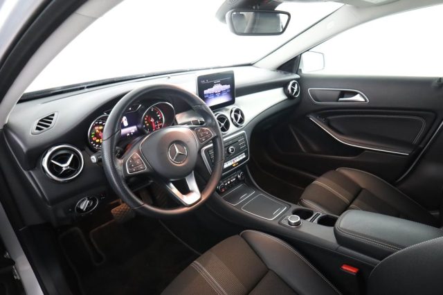 MERCEDES-BENZ CLA usata 1