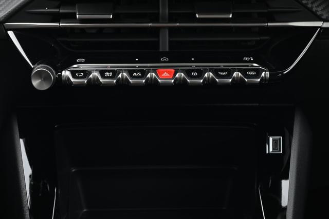 PEUGEOT 208 usata, con Touch screen