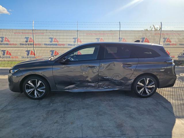 PEUGEOT 308 usata, con Airbag