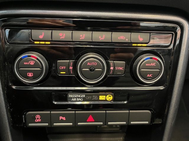 VOLKSWAGEN Maggiolino usata, con Sensori di parcheggio posteriori