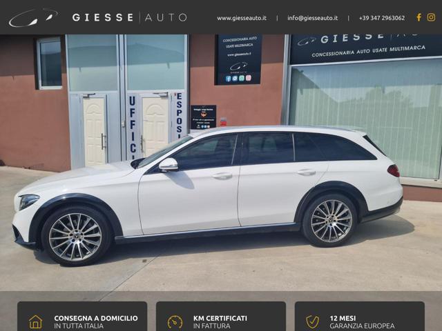 MERCEDES-BENZ E 220 usata, con Autoradio
