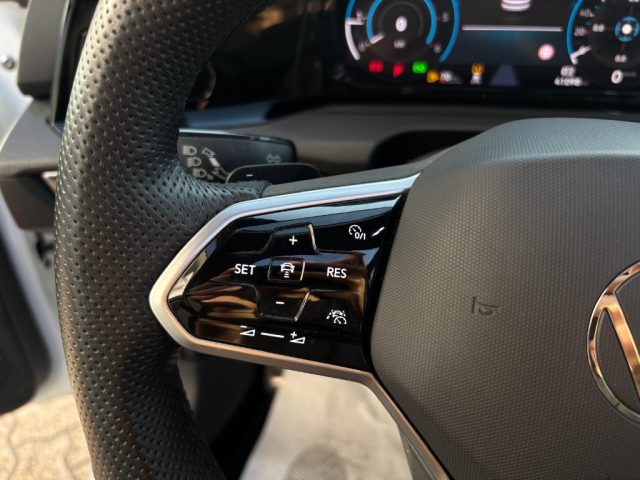 VOLKSWAGEN Golf usata, con Controllo trazione