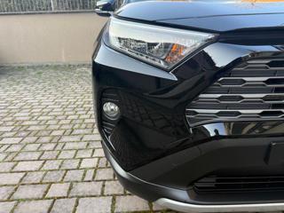 TOYOTA RAV 4 MY23 usata, con Bracciolo
