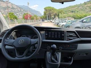 VOLKSWAGEN Caravelle usata 17