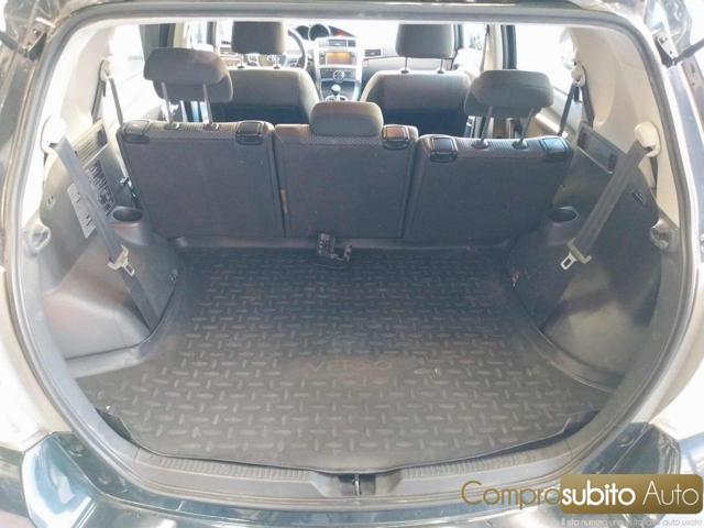 TOYOTA Verso usata 25