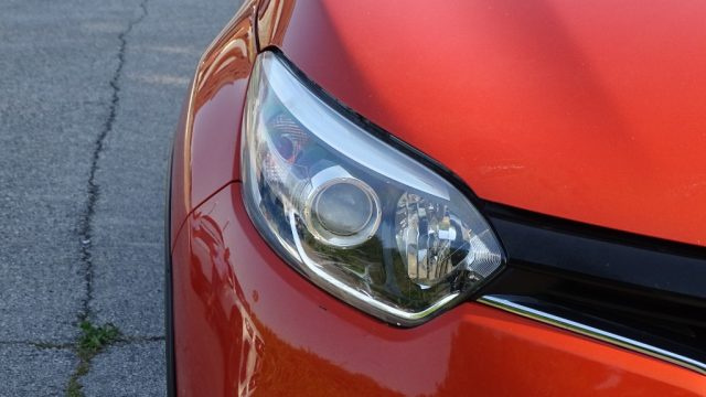 RENAULT Captur usata, con Autoradio digitale