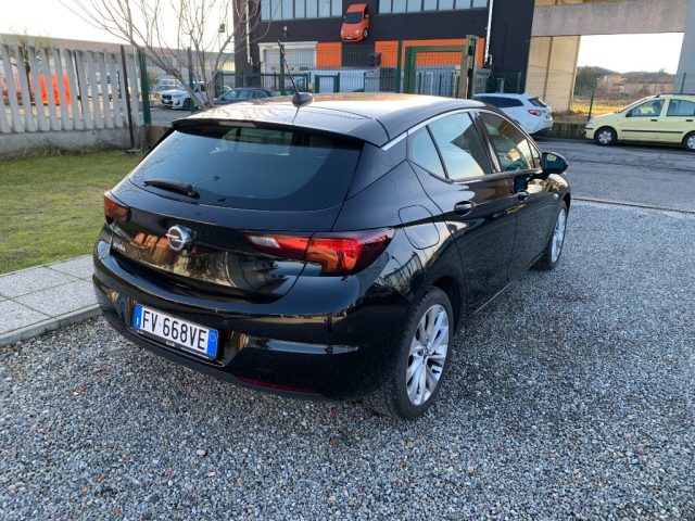 OPEL Astra usata, con Alzacristalli elettrici