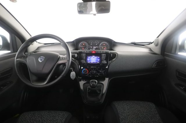 LANCIA Ypsilon usata 4