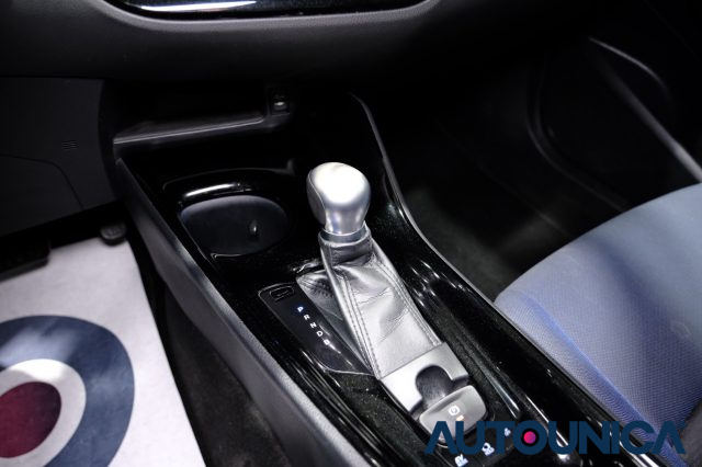 TOYOTA C-HR usata, con Bluetooth