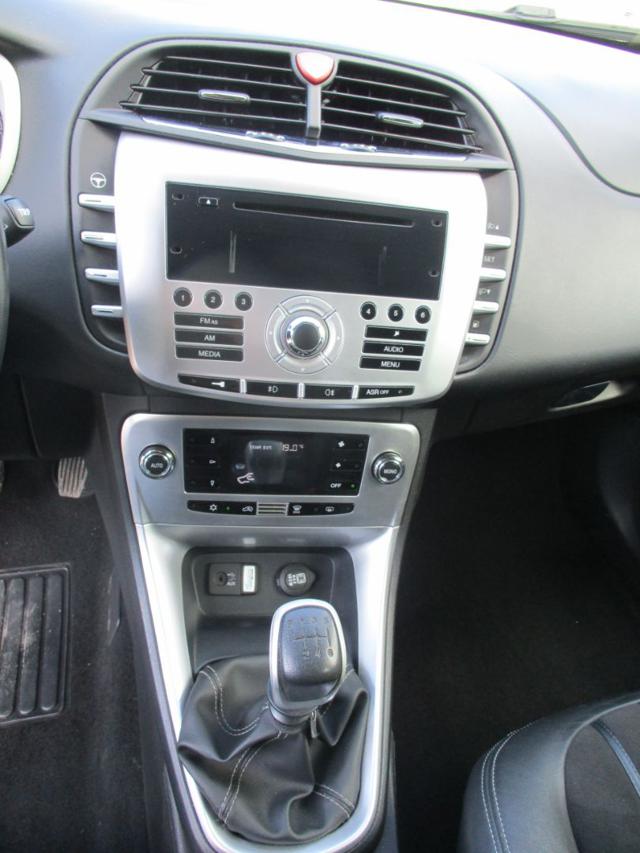 LANCIA Delta usata 12