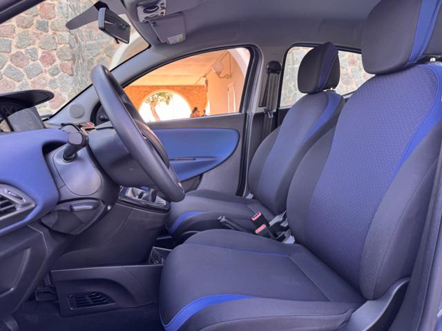 LANCIA Ypsilon usata, con ESP