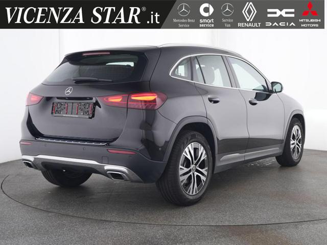 MERCEDES-BENZ GLA 180 usata, con Airbag laterali