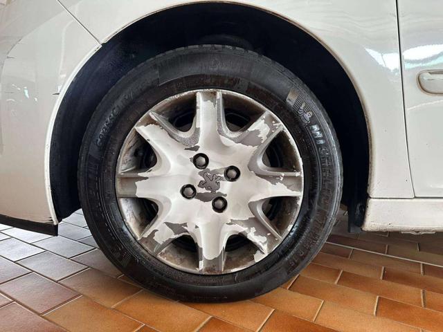 PEUGEOT 207 usata, con Chiusura centralizzata