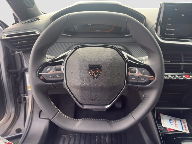 PEUGEOT 2008 usata 11