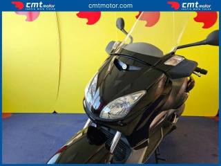 YAMAHA X-Max 250 usata 1